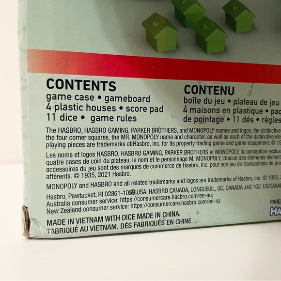 Hasbro Monopoly Diced Fast Paced Dice Game - Picture 6 of 11